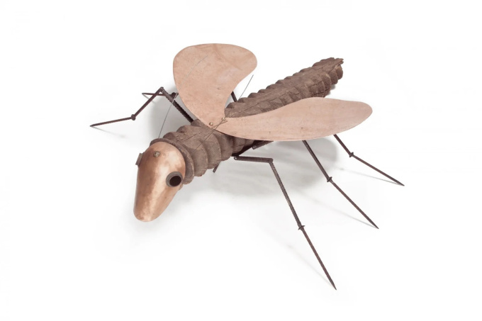 Mariposa Nocturna by Miquel Aparici