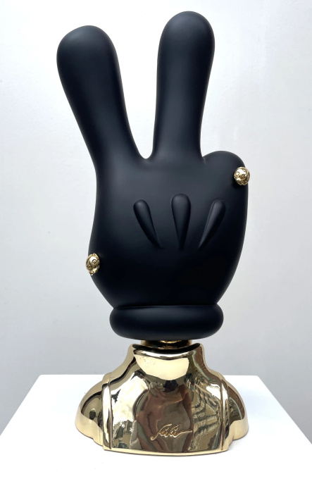 DFR Busto Gold / Black 2022 by Fidia Falaschetti