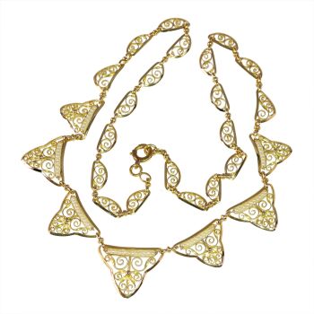 A Cascade of Bows: Victorian Gold and Pearl Necklace by Onbekende Kunstenaar