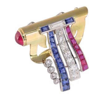 1950s Patriotic Brooch with Diamonds, Rubies, and Sapphires – Symbol of Liberty and Unity by Unbekannter Künstler