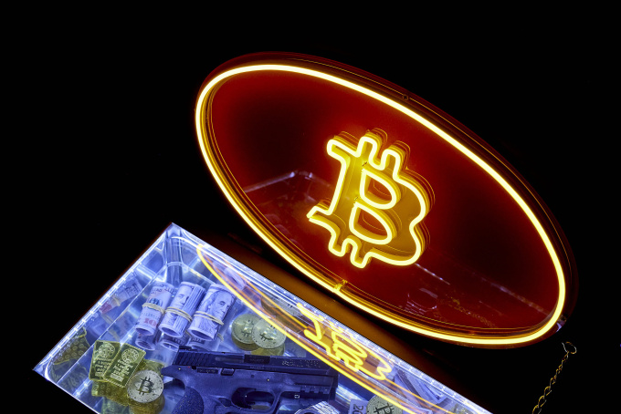 Bitcoin treasure box by Phantom Art