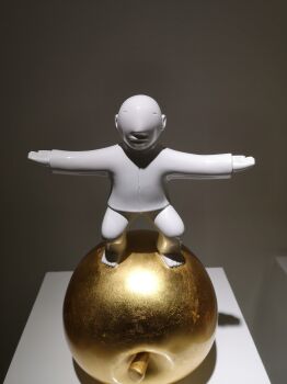 'Gold Apple' by Xie Aige