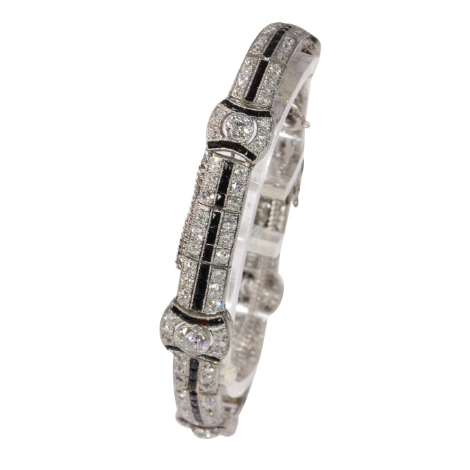 A Dazzling Statement of Art Deco: Platinum Bracelet with Diamonds and Onyx by Artiste Inconnu