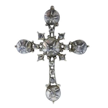 1750s Rococo Silver Cross: Artistry in Jewellery by Unbekannter Künstler