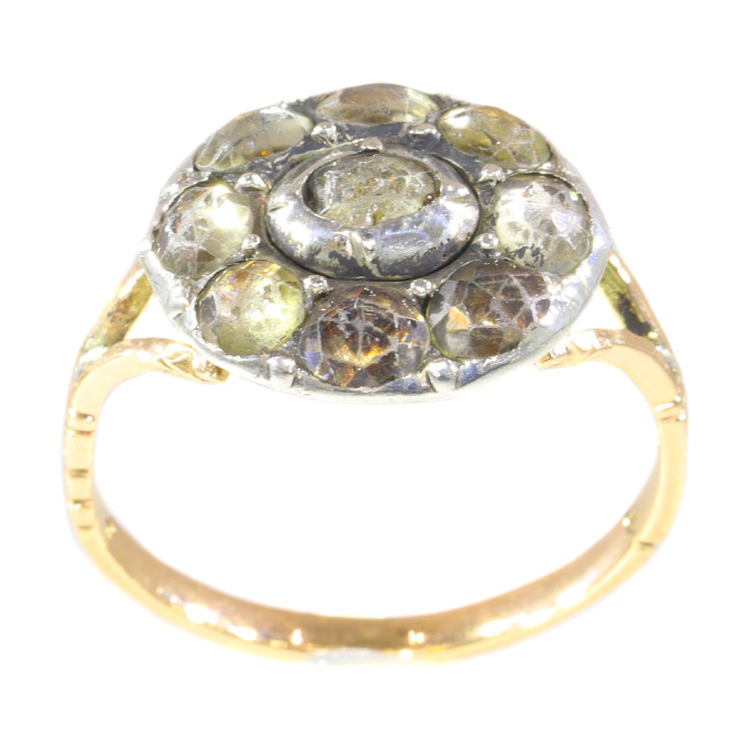 Antique Baroque ring with faux rose cut diamonds by Artista Desconhecido