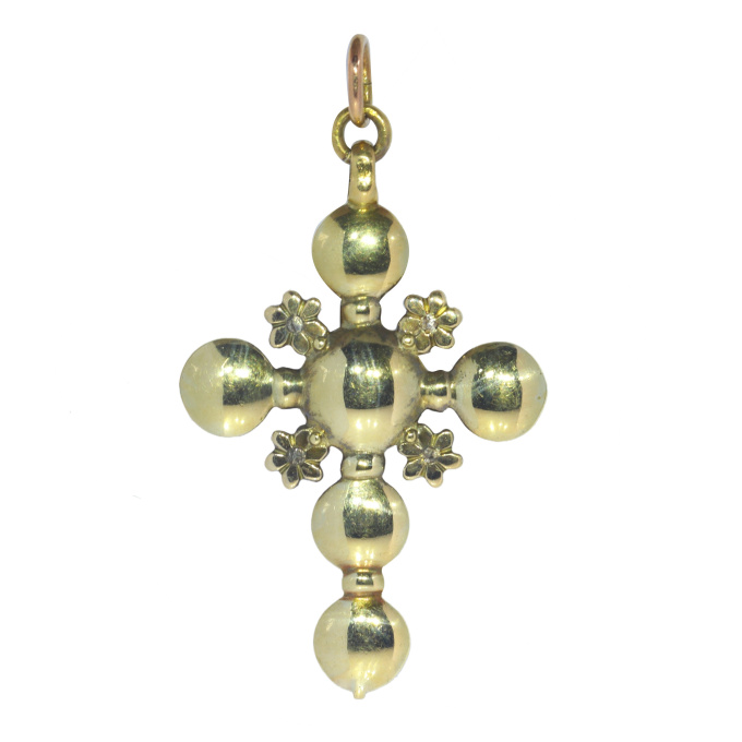 Vintage antique Georgian diamond cross with rare old table cut rose cut diamonds by Artista Sconosciuto