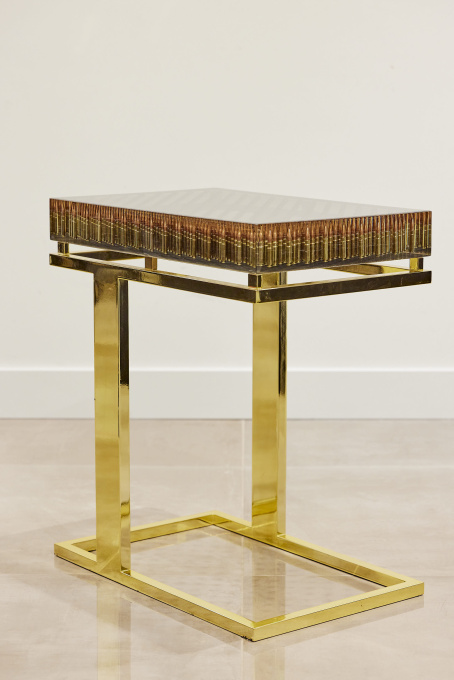 Bullet Table by Artista Sconosciuto