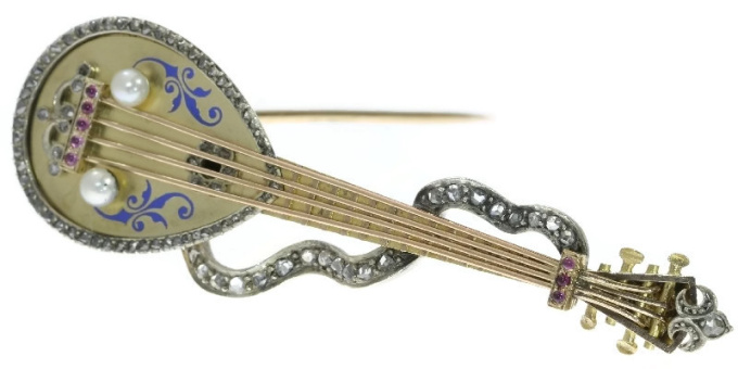 Russian antique brooch mandoline or domra with rose cut diamonds and enamel by Artiste Inconnu