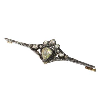 Heritage Refined: Crowned Heart Brooch with Large Antique Rose-Cut Diamond by Unknown artist