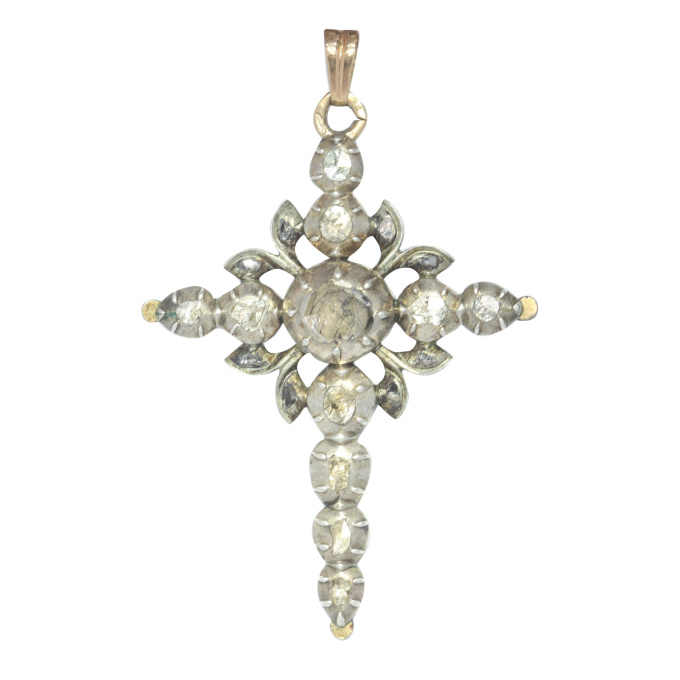 Vintage antique Victorian diamond rose cut cross pendant with large rose cut diamond in its center by Artista Desconhecido