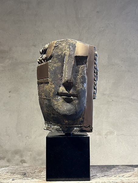 Prima Luce Gala Version III by Thomas Junghans