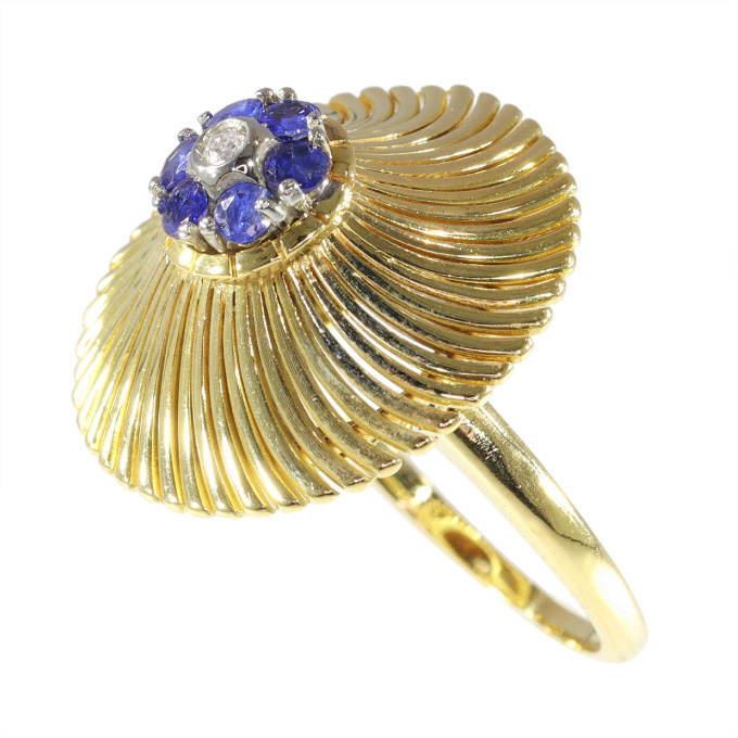 Iconic Vintage 18K Gold Ring from the Sixties, Set with Diamond and Sapphires by Artista Sconosciuto