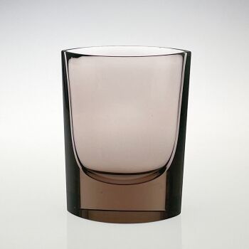 A Scandinavian Modern pink art glass object / vase, model N 407 – Nuutajärvi-Notsjö, Finland 1967 by Kaj Franck