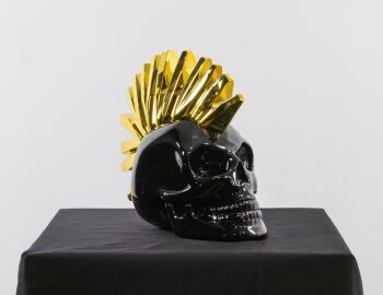 Punky Skull Black Gold by Sther