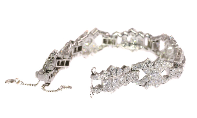 Vintage platinum diamond bracelet Art Deco style made in the Fifties by Artista Desconhecido