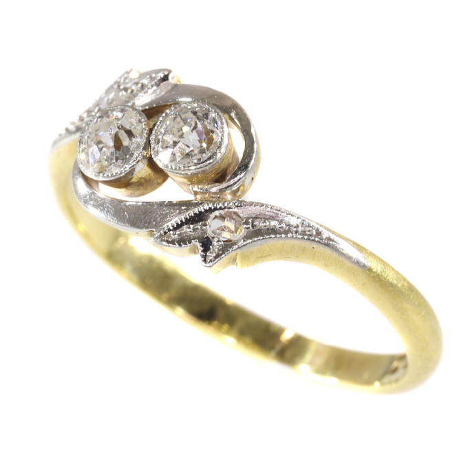 Estate engagement ring cross over or the romantic toi et moi by Artiste Inconnu