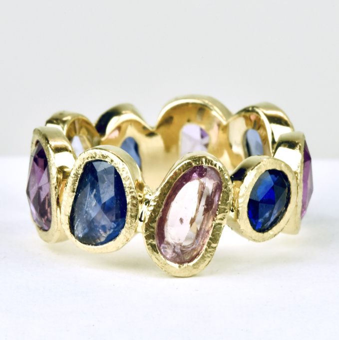 9 stone ring in sapphire by Mary van der Sluis