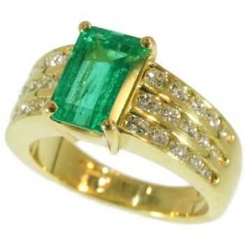 Vintage Kutchinsky 2.33 Carat Natural Emerald & Diamond 18 Karat Yellow Gold Ring by Unknown artist