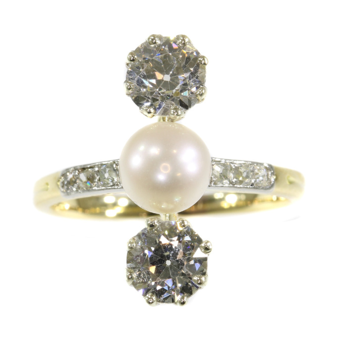 Vintage diamond and pearl engagement ring Belle Epoque period by Artista Desconhecido