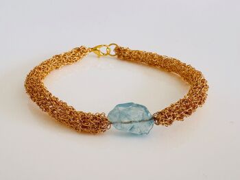 Raw Aqua Armband by Wilhelmina Huysman