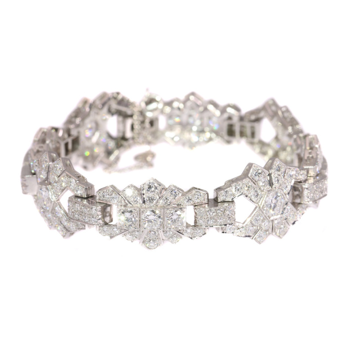 Vintage platinum diamond bracelet Art Deco style made in the Fifties by Artista Desconhecido