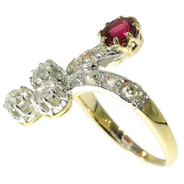 Late Victorian crossover ring with diamonds and ruby by Artista Desconhecido