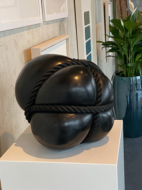 Bondage white (32 cm) by Stephan Marienfeld