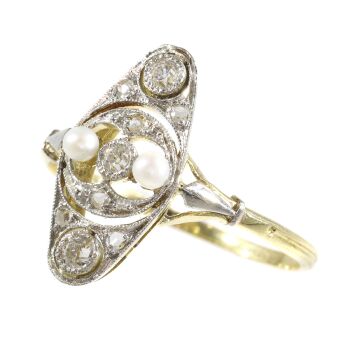 Vintage Edwardian diamond and pearl ring by Artista Sconosciuto