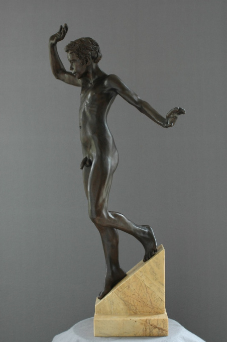 Suspensus by Wim van der Kant