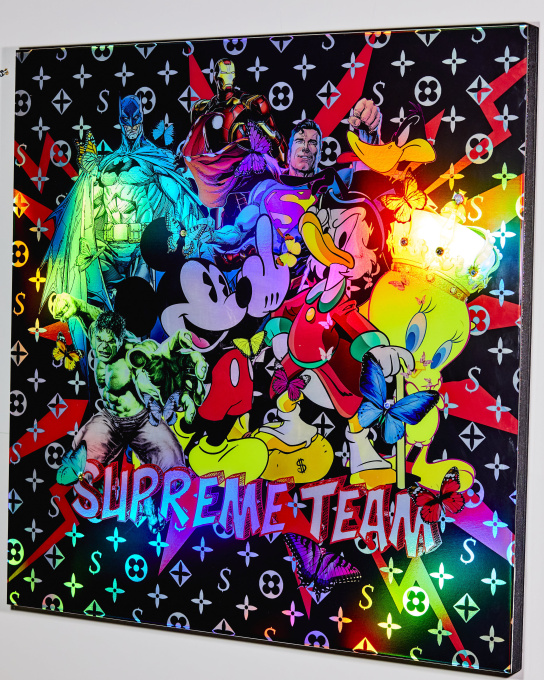Suprème Team Hologram by Diederick Van Apple