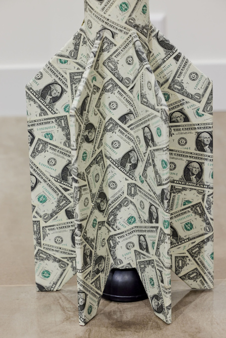 Dollar Rocket XXL by Remy Aillaud
