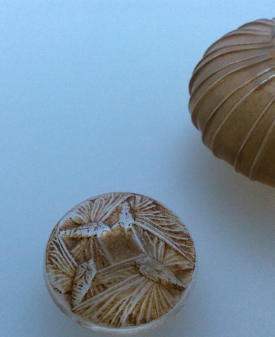 A very nice perfume flacon circa 1911 by René Lalique
