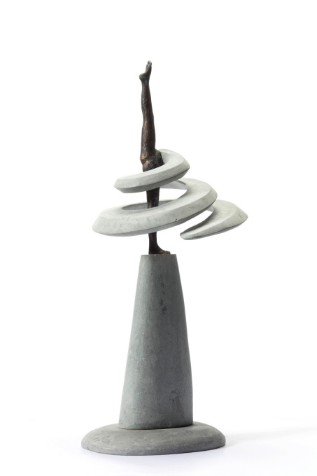 Pirouette III by Hans Rikken