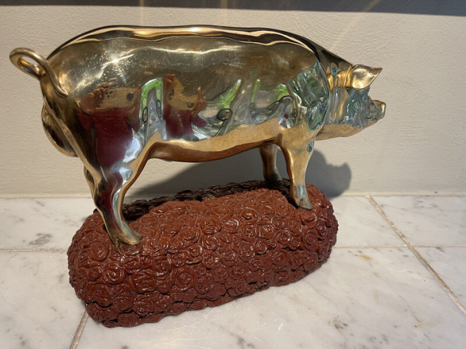 'The Golden Fortune Pig' by Zhang Yong