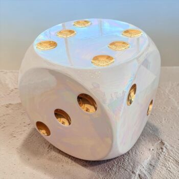 Mother of Pearl Die by Giorgio Laveri