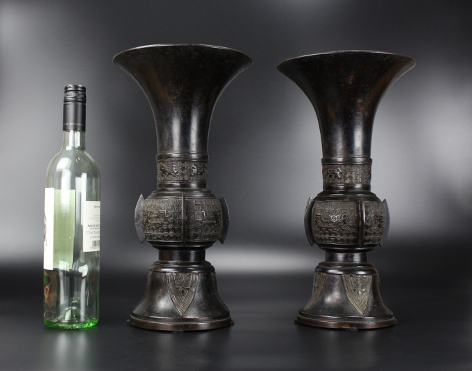 A Pair Of Large Chinese Archaistic Bronze ‘gu' Vases, Ming / Qing Dynasty, 17th-18th Century by Artista Sconosciuto