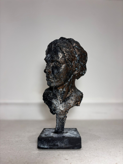 Sculpture Orfeo by Faura Balsa