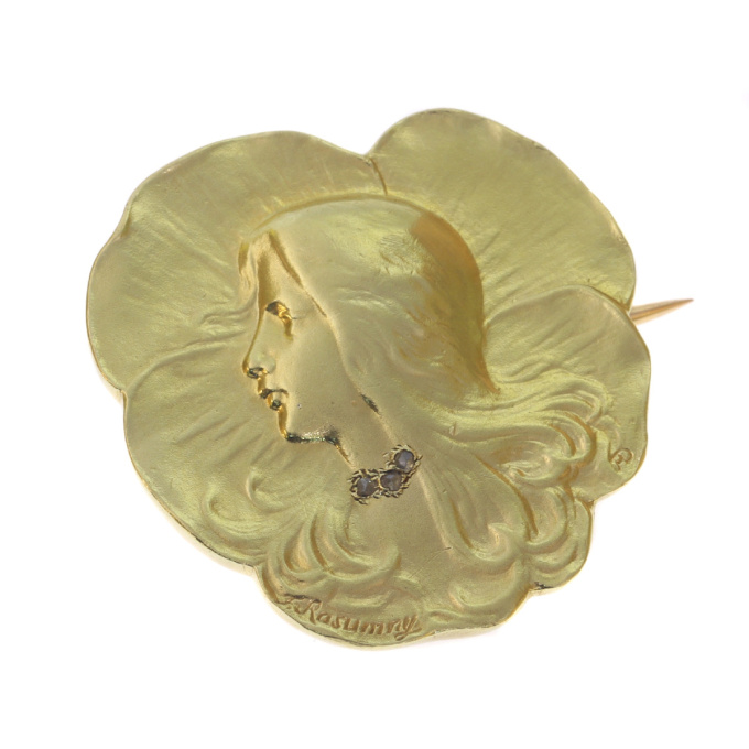 Art Nouveau brooch lady's head signed Rasumny by Unbekannter Künstler