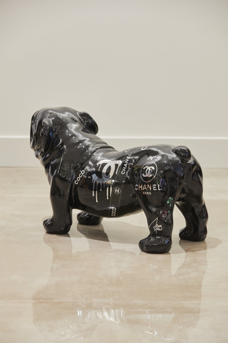 Bulldog Coco Chrome by James Chiew
