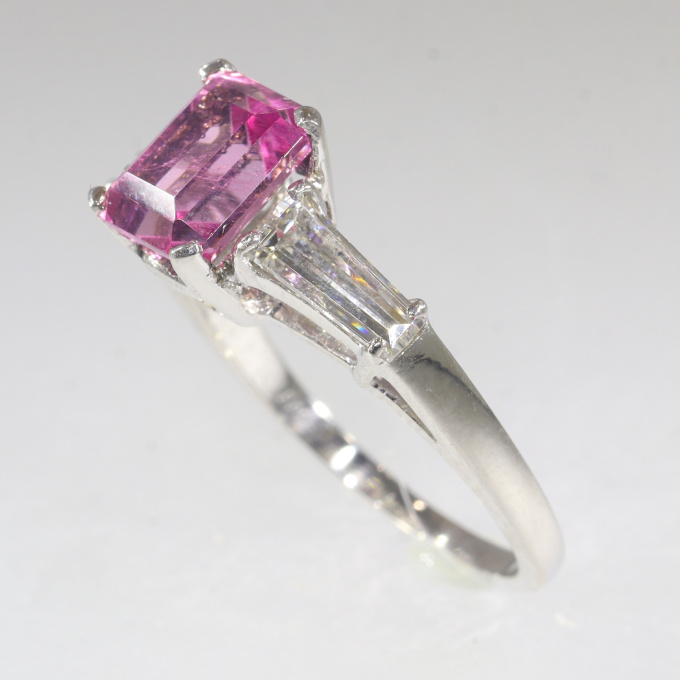 Vintage rubelite and diamond platinum engagement ring by Artista Desconhecido