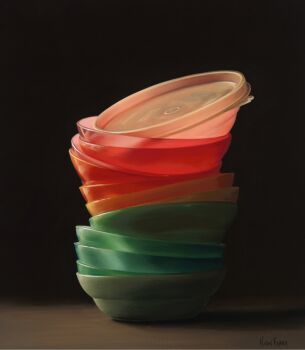 Tupperwarebakjes IV by Heidi von Faber