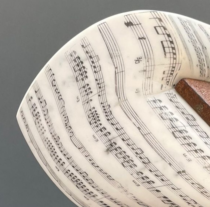 Music Box - Music, John Milles by Lluís Cera