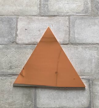 no title by Hsiao Chin