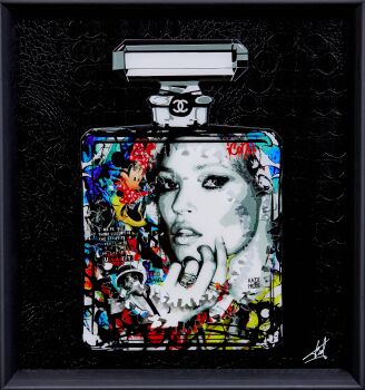 Bottle Magic Kate Moss by Fred Meurice