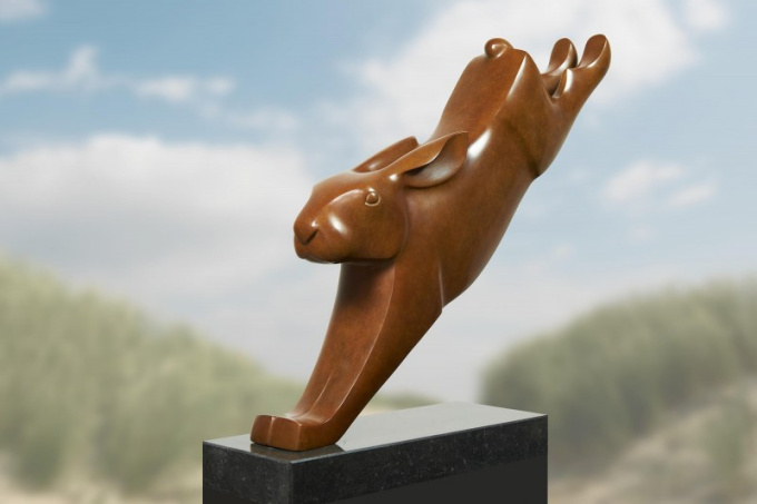 Springende haas by Evert den Hartog