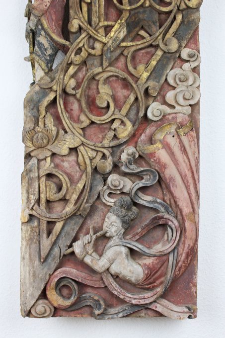 Two large Chinese carved wooden architectural wall panels, Qing dynasty, 19th century by Artista Desconocido