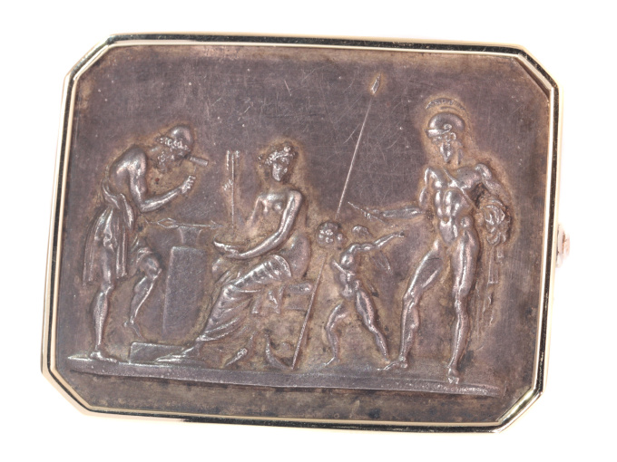 Antique gold and electroplated brooch Thorvaldsen's Venus, Mars and Vulcan by Artiste Inconnu