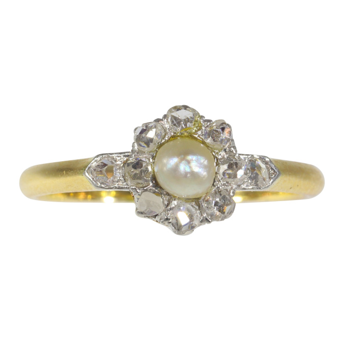 Vintage antique diamond and pearl engagement ring by Onbekende Kunstenaar