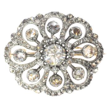 Typical Dutch antique rose cut diamond jewel brooch by Artista Desconocido