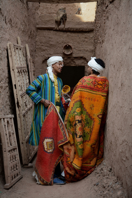 Carpet Seller by Kommer Hakkenbrak